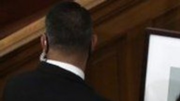 El retrato de Chávez regresó este martes a la Asamblea Nacional.