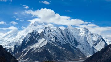 El imponente K2, uno de los más grandes retos para los montañistas del mundo.