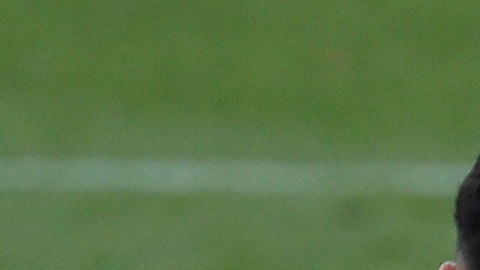 El delantero mexicano no se arrugó en un partido de importancia.
