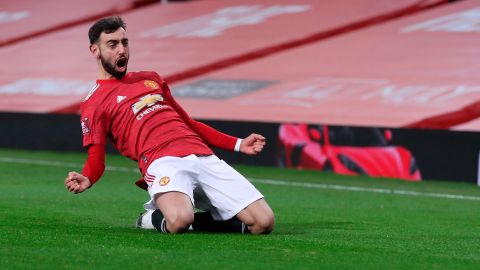 Bruno Fernandez le dio el triunfo al Manchester United.