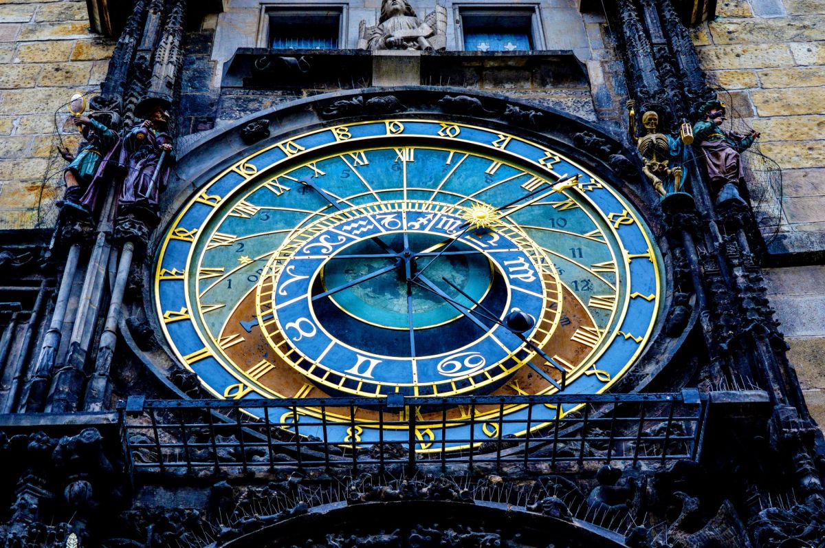 Reloj astrológico.