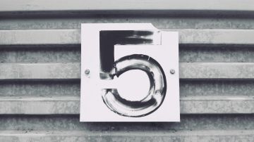 El 5 es señal de cambios.