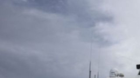 La embarcación Farely Mowat de Sea Shepherd patrulla el santuario de la vaquita marina en el golfo de California.