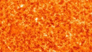 Cada planeta cumple con su órbita y en ocasiones coinciden en un signo.