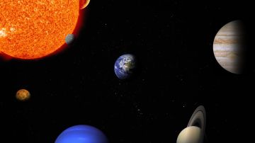 Cada planeta cumple con su órbita y en ocasiones coinciden en un signo.