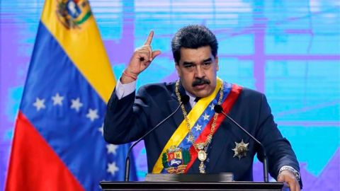 Nicolás Maduro criticó al FC Barcelona y se solidarizó con Messi.