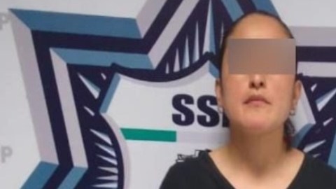 Cae funcionaria de gobierno mexicano con 102 dosis de cristal