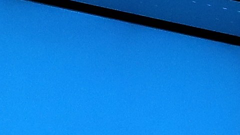 El hombre se quejó de la velocidad de su internet en un costoso anuncio.
