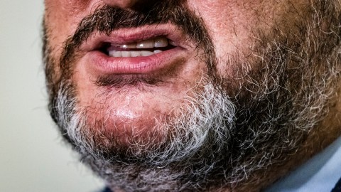 Tanto aliados como rivales del senador quedaron horrorizados con las imágenes.
