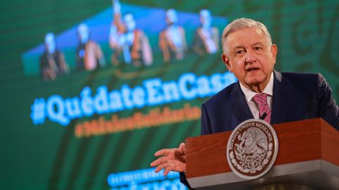 El presidente López Obrador dijo que ya él ya no contagiaba. Pero, ¿es cierto?