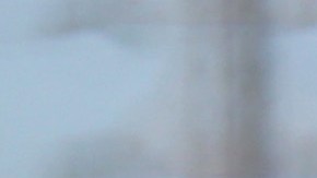 Trabajadores de FEMA durante la instalación del centro de vacunación en Oakland.