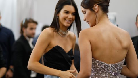 Bella Hadid y Kendall Jenner.Bella Hadid y Kendall Jenner.