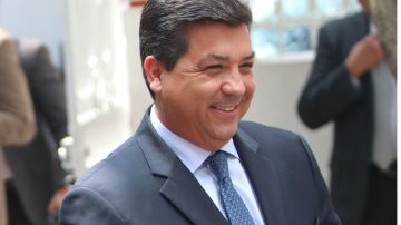 Gobernador de Tamaulipas Francisco Javier García Cabeza de Vaca se muestra sonriente.