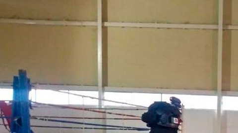 Guardia Nacional pone a disposición del Instituto Nacional de Migración a 108 migrantes que viajaban en camión.