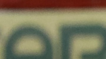 Al arbitro le costó reponerse del impacto.