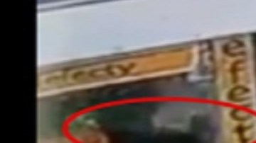 VIDEO: Sicarios matan a balazos hermanos; el chico quiso defender a la jovencita