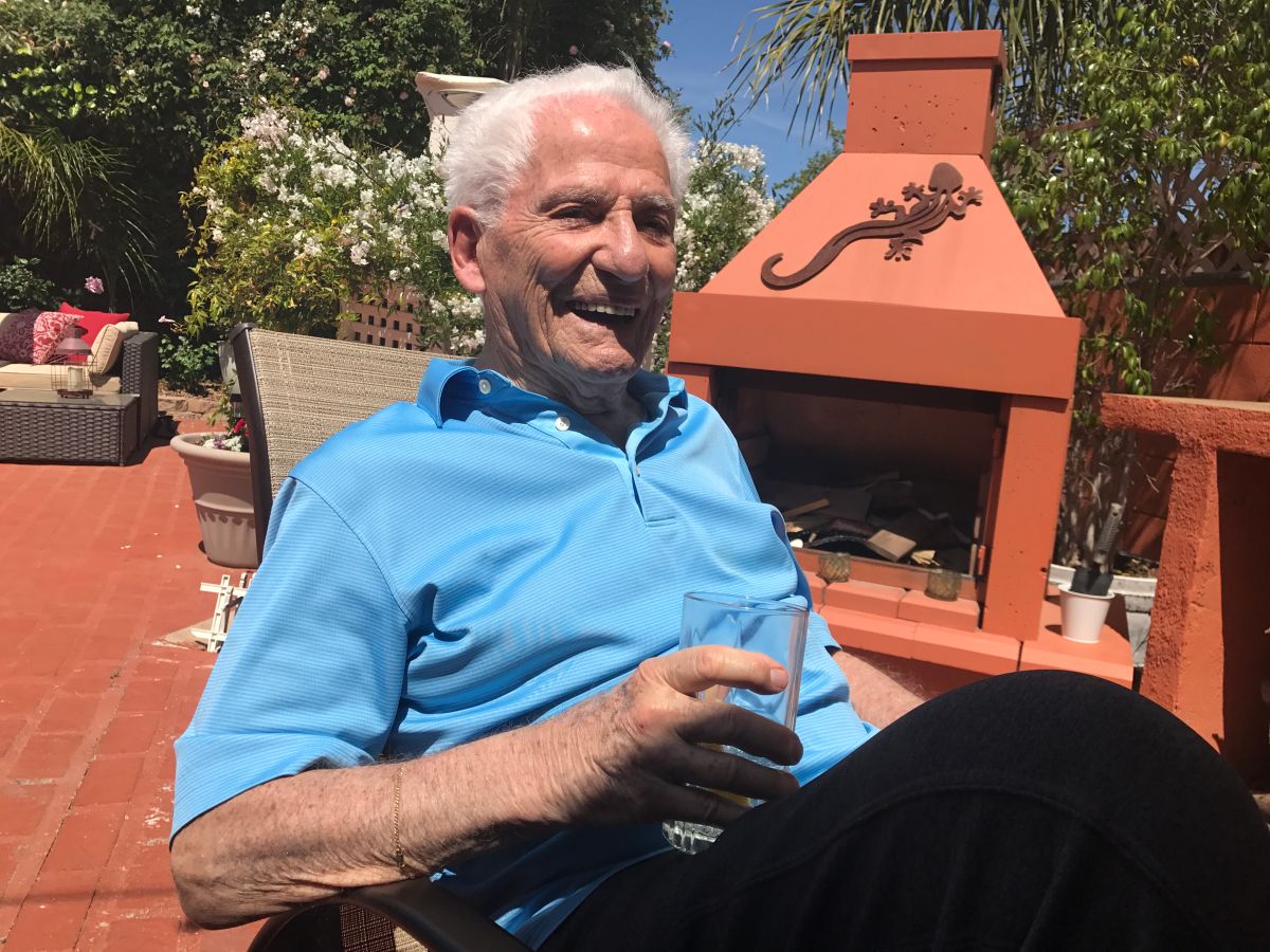 Vincent Thomas ¡Felices 100 años en plena pandemia de COVID19! La