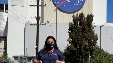 Carina Umaña trabaja en JPL desde hace cinco años.