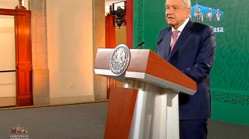 El presidente de México regresa a sus labores públicas tras contagiarse por COVID-19.
