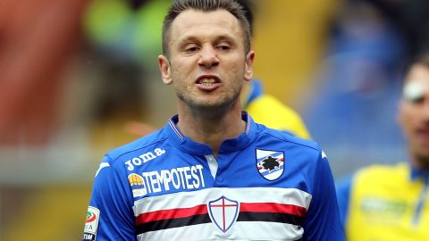 Cassano se encuentra hospitalizado por COVID-19 y no está vacunado