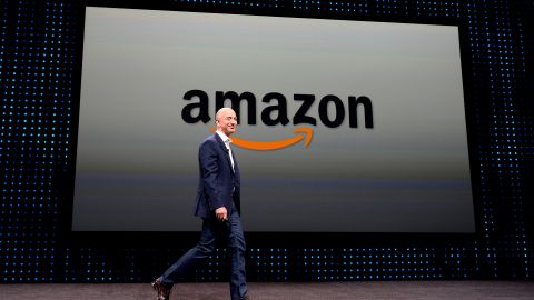 Bezos dejará de ser CEO de Amazon el próximo verano.