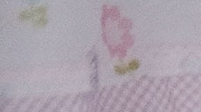 Inmigrante con grillete electrónico en el tobillo