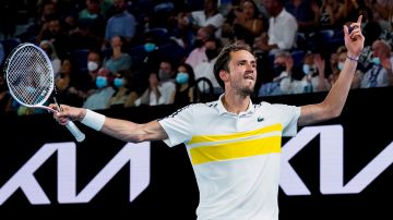 Daniil Medvedev enfrentará al jugador más dominante del Abierto de Australia: Novak Djokovic.