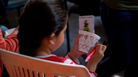 Niña migrante en Tijuana, Baja California