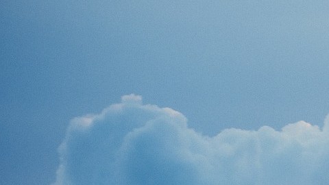 Soñar con un accidente aéreo está relacionado con los miedos.