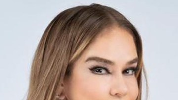 Elisa Beristain y Javier Ceriani llevan "Chisme No Like" a la radio.