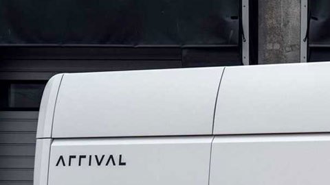 Arrival-Van-090321-03