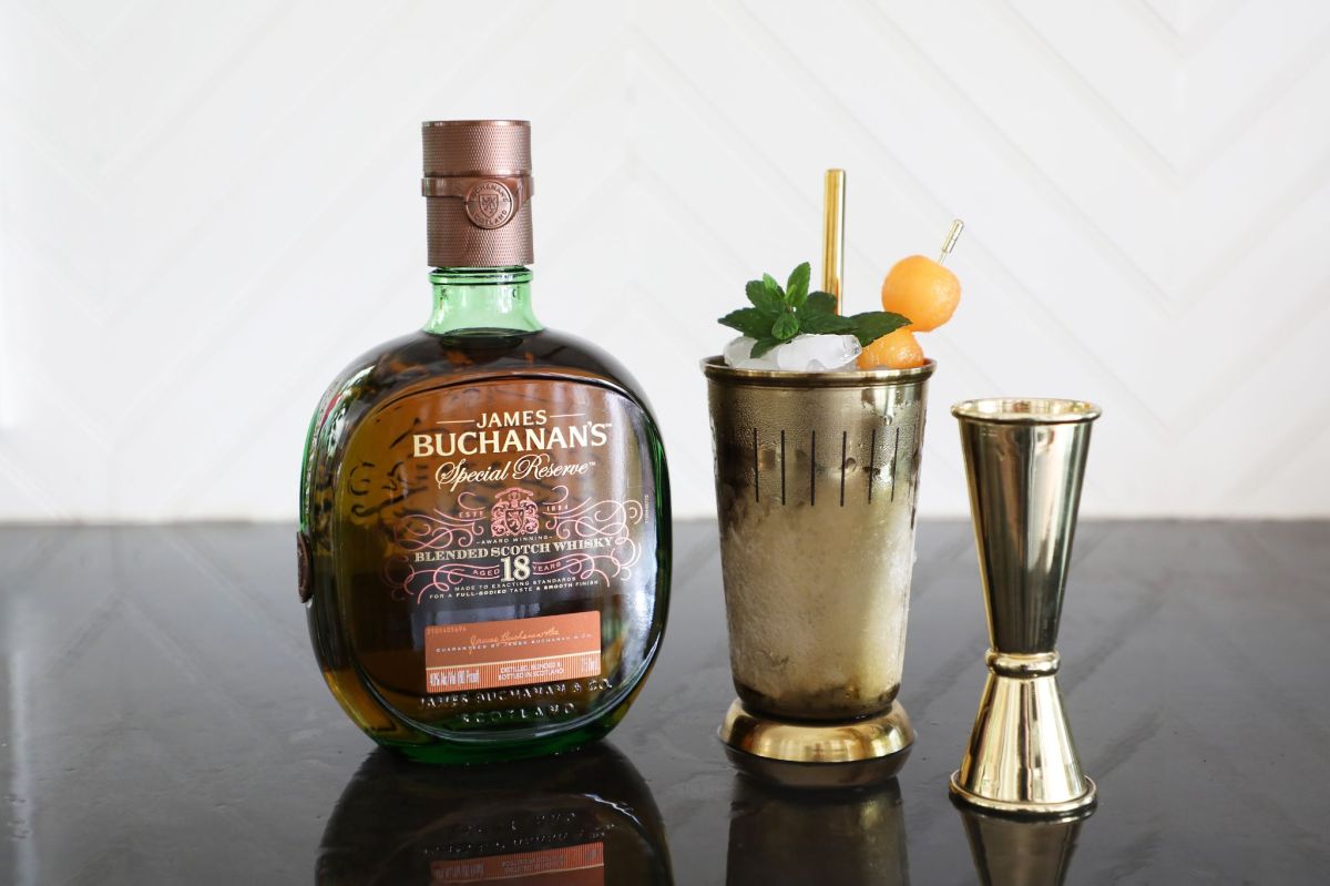 Cóctel alcoholico Buchanan’s Spring Fling Julep
