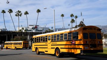 Buses escolares en Pasadena