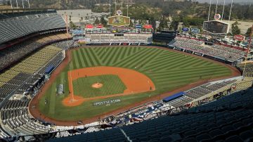 Los Angeles Dodgers volveran a tener aficionados en su estadio