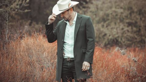 Pedro Haros, conocido como Kanales, estrenó un corrido dedicado a Chalino Sánchez. Foto: Cortesía