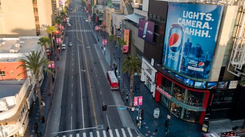 El accidente ocurrió en la intersección de Hollywood y Highland.