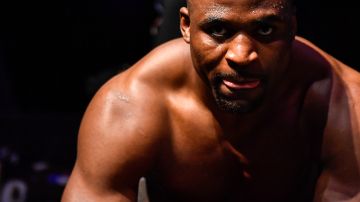 Francis Ngannou, de Camerún, el más temible peso completo del UFC.