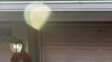 Mujer transporta a muerto por COVID-19