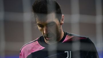 'Gigi' disputó 19 temporadas con la camiseta de la Juve.