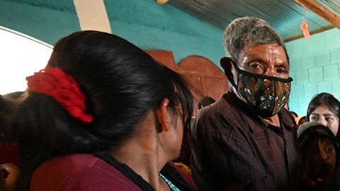Familia de Rubesly se despiden frente a su ataud