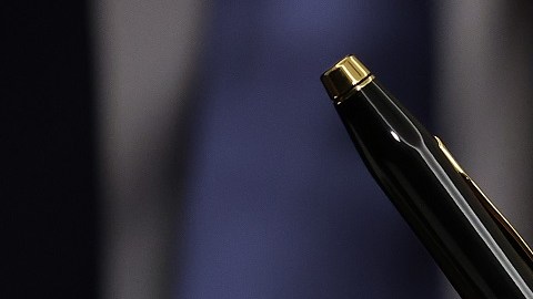 El presidente Biden adelantó la firma del Plan de Rescate Estadounidense.