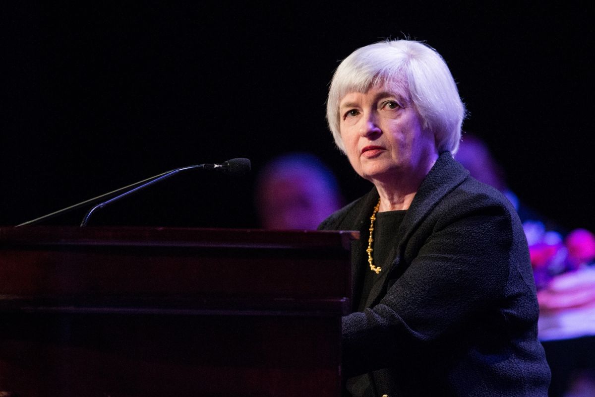 La secretaria del Tesoro, Janet Yellen, destacó que el paquete de estímulo evitará una crisis económica alargada.