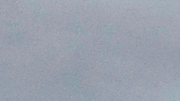 La pasarela que une las placas tectónicas euroasiática y norteamericana, cerca de la ciudad de Grindavik en la península de Reykjanes, Islandia.