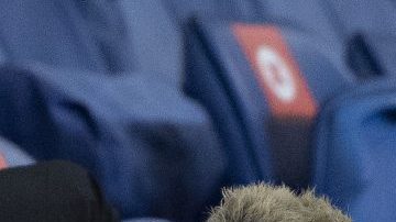 El delantero No pudo participar en el partido porque aún se recupera de su lesión.