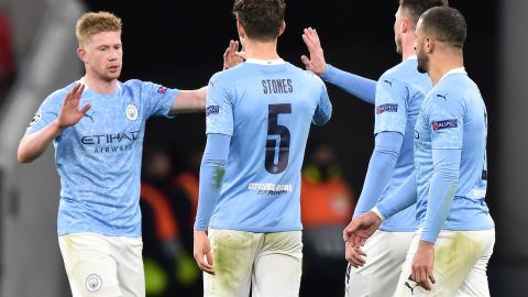 Manchester City repite la dosis y se instala en cuartos de final