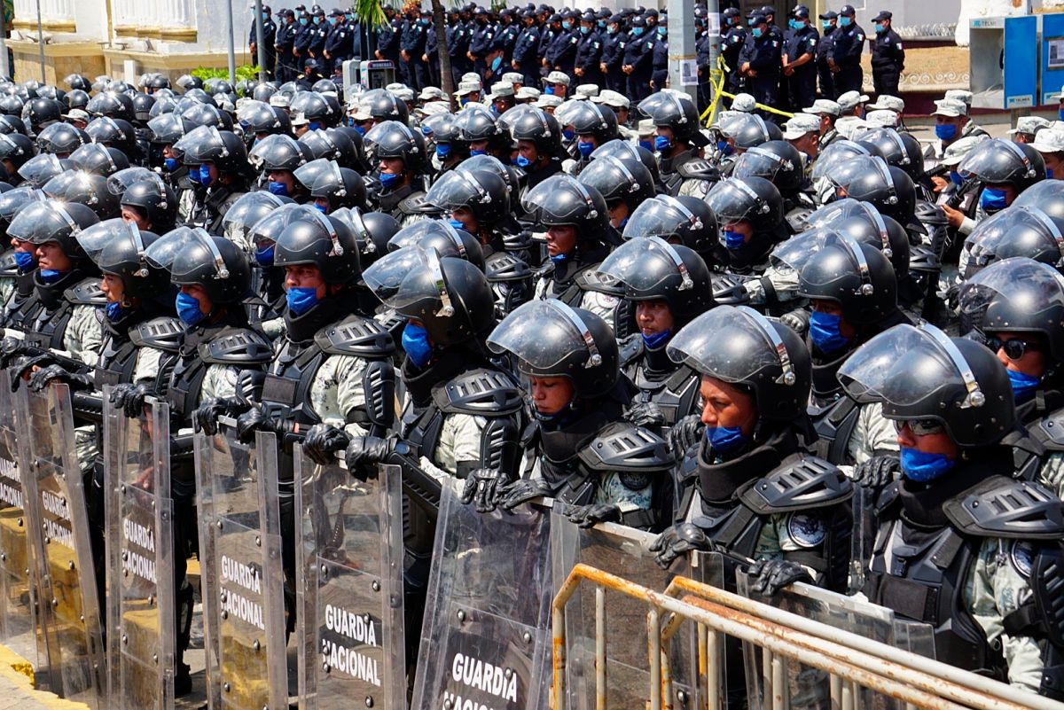 México muestra cómo vigilará su frontera sur con un gran desfile militar en Tapachula