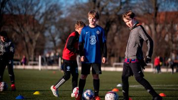 Acusan a la Federación Inglesa de Fútbol de negligencia para evitar abusos infantiles