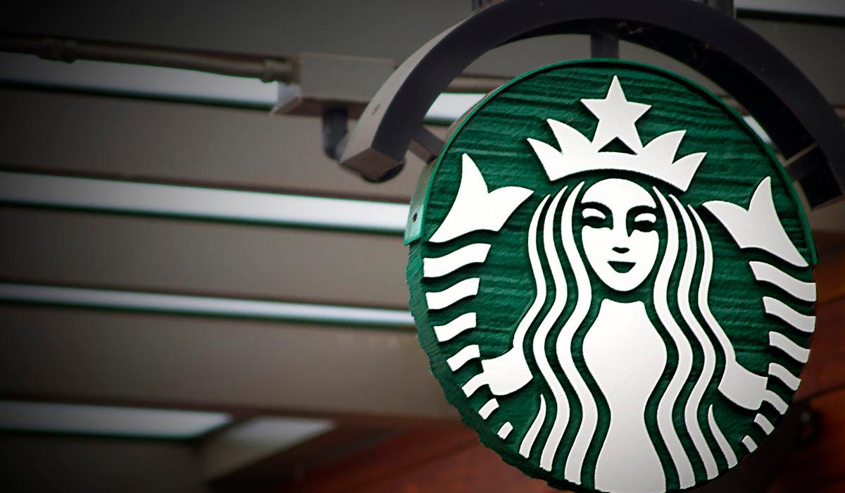 El detalle en el logo de Starbucks que seguro nunca notaste - La Opinión