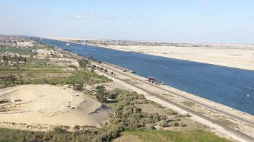 El Canal de Suez es una de las vías marítimas más transitadas.
