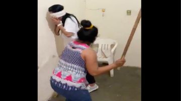VIDEO: Narcos golpean brutalmente a mujer por tener una relación sentimental con político mexicano